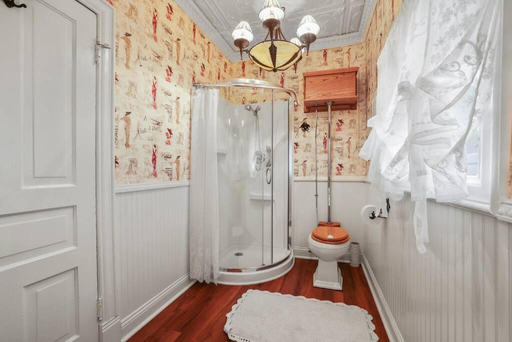 Charming Victorian Home - 2 Minutes To Downtown Lancaster Zewnętrze zdjęcie